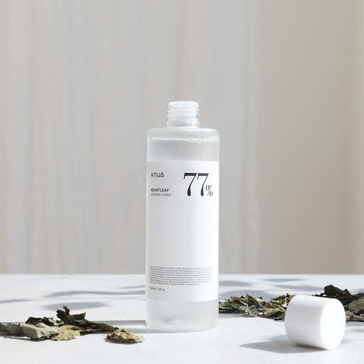 HEARTLEAF 77% SOOTHING TONER